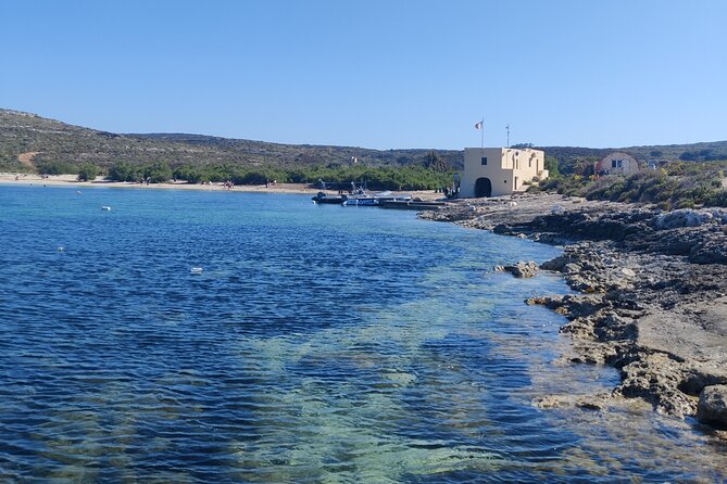2 hour Private Boat Adventure Tour of Comino and Blue Lagoon - Blue Lagoon Meets Cominotto: Anchor Away From the Rush