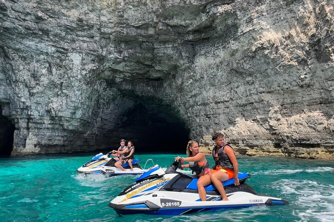 30 minute, Jet Ski Rental Malta - Self guided - No Licence Needed - Cirkewwa start and the 2024 Wave Runner basics