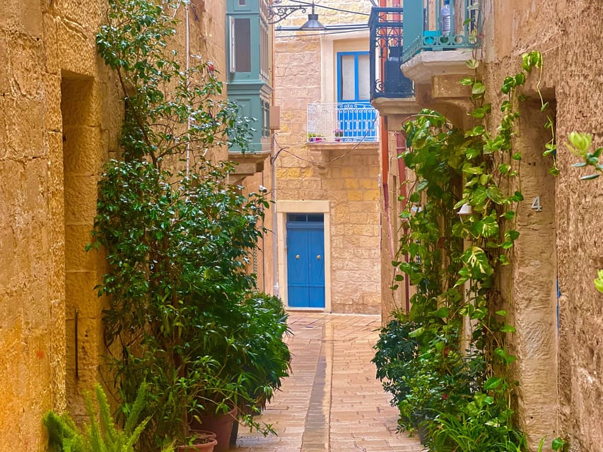 Birgu: 3 Cities Walking Tour With Inquisitors Palace Entry - The Inquisitor’s Palace visit, with your ticket included