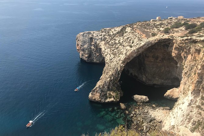 Carpe Diem Malta - A Private day trip around Malta - Pickup and transport: why starting at your hotel is the real upgrade