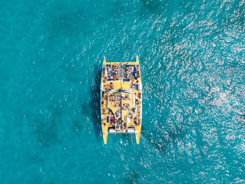 Comino: Blue Lagoon Catamaran Cruise with Lunch and Open Bar - Getting on the Spirit of Malta in Sliema