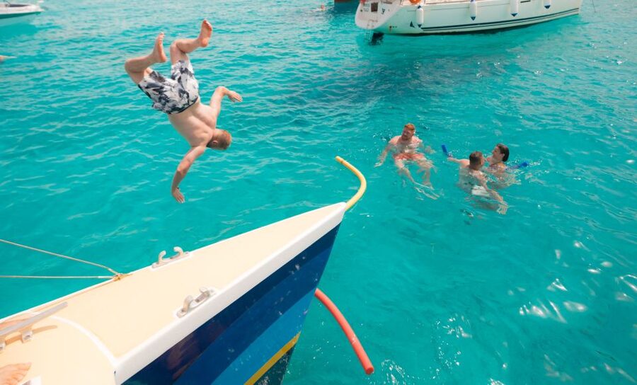 Comino: Blue Lagoon Catamaran Cruise with Lunch and Open Bar - Extra lagoon stops, including the Crystal Lagoon possibility