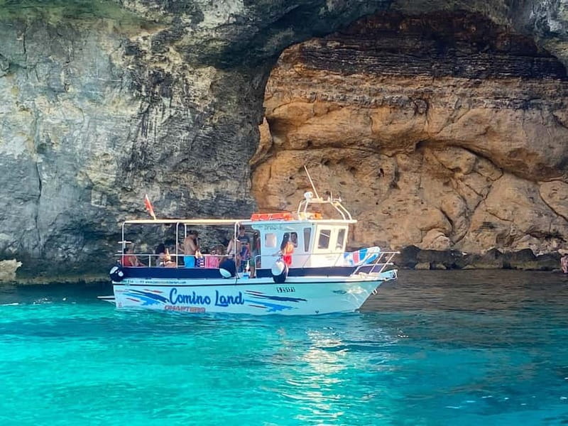 Comino: Blue Lagoon, Crystal Lagoon and Sea Caves Boat Tour - San Niklaw Bay and Halfa Rock: scenic passes that break up the swims