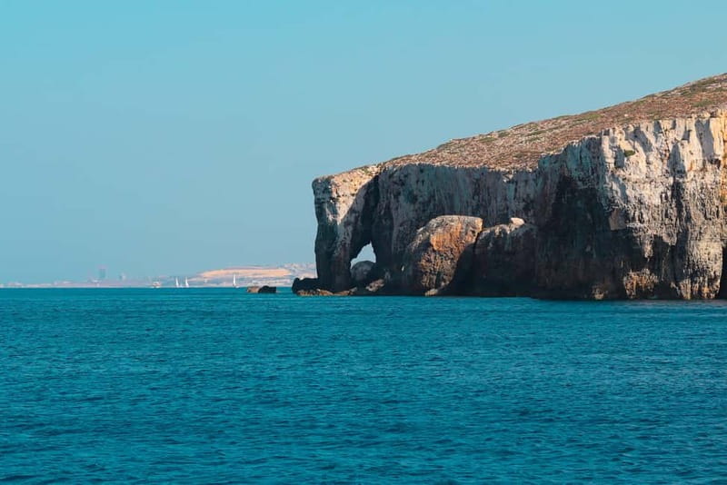 Comino: Blue Lagoon, Crystal Lagoon and Sea Caves Boat Tour - Santa Maria Bay (45 minutes): beach time without the full-day commitment