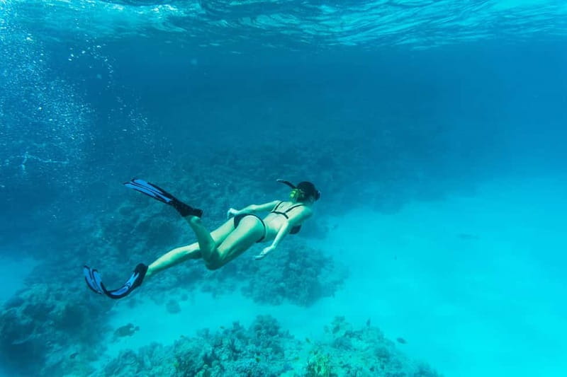 Comino: Blue Lagoon, Crystal Lagoon and Sea Caves Boat Tour - What you get onboard: paddleboard, noodles, shade, toilets
