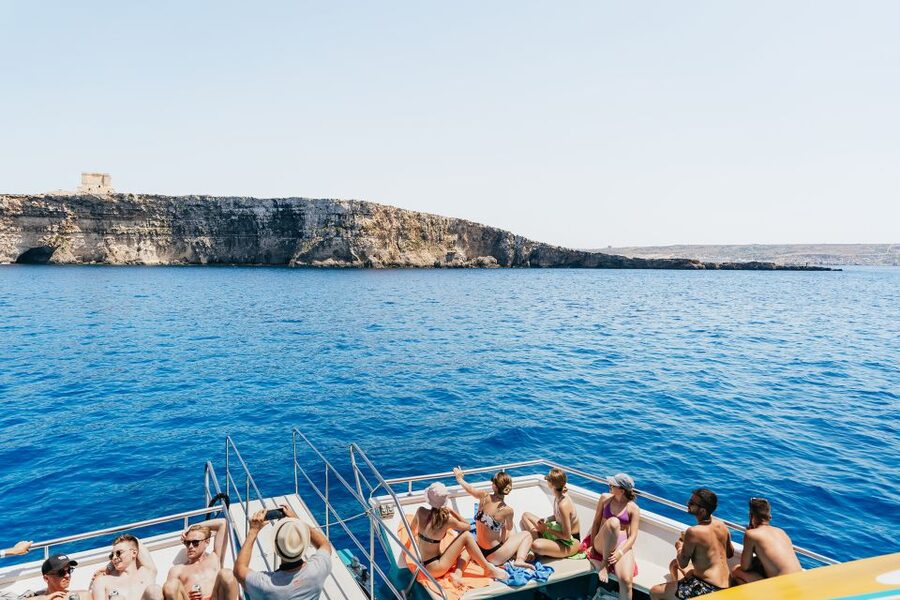 Comino: Blue Lagoon, Crystal Lagoon, and Seacaves Tour - Timing and crowds: how to secure your best spot