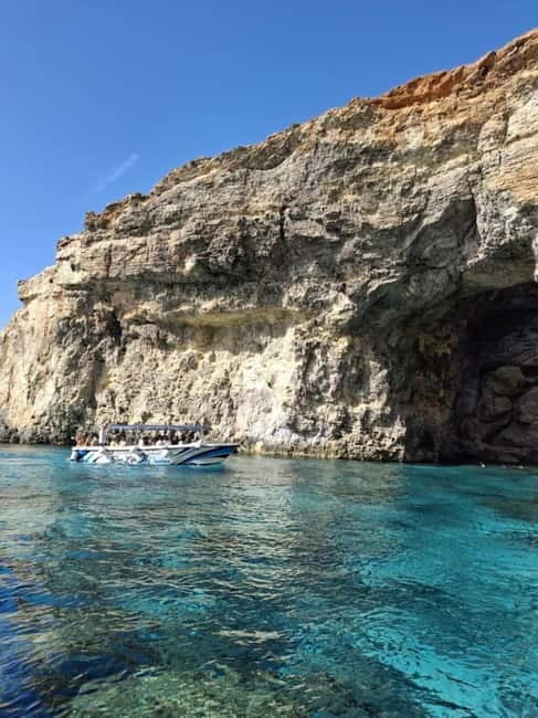Comino & Gozo: Blue & Crystal Lagoons Cruise with Sea Caves - Snorkeling setup, floats, and what the boat includes