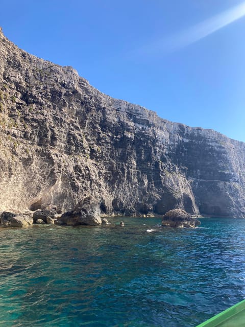 Comino: Private boat tour with Snorkeling activities & caves - Elephant Rock and the move to Crystal Lagoon