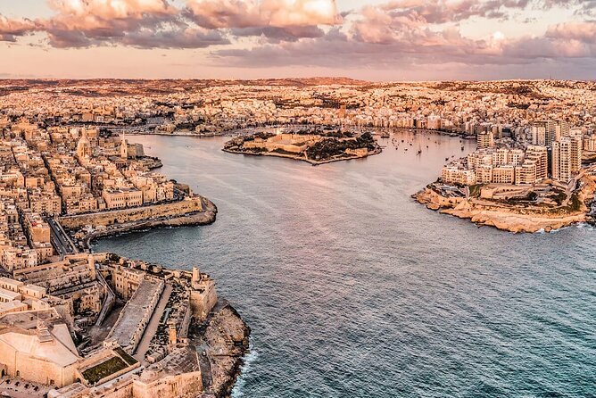 Cruise around Malta's Harbours and Creeks from Sliema - Fortifications From the Water: Valletta and Floriana Walls