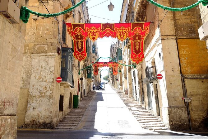 Discover Valletta Private Walking Tour - Insider Tour - Meeting at The Phoenicia Malta and ending in Lower Barrakka
