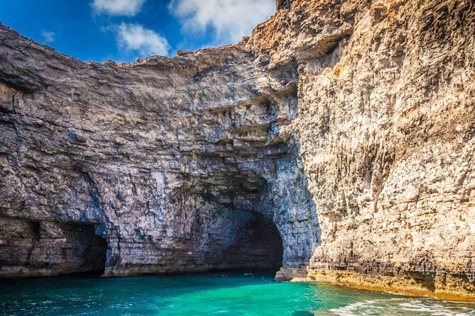 Explore Comino, Blue Lagoon & Caves - Private speed boat - Price and value: what you pay for, and what you might add