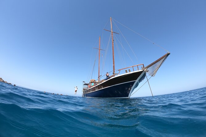 Fernandes Gozo & Comino - From Valletta: What your day starts like