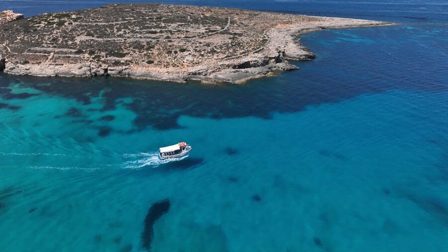 Ferry service to Blue Lagoon (opt. stop in Gozo)& Caves trip - Crowd reality, and how to use the 30-minute departures smartly