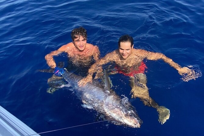 Fishing Charters in Ta Xbiex Malta - Ta Xbiex at 6:00 am: the rhythm of big game fishing