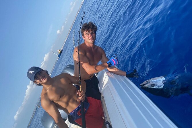 Fishing Charters in Ta Xbiex Malta - The fishing day timeline, from tuna bites to quiet wind-down