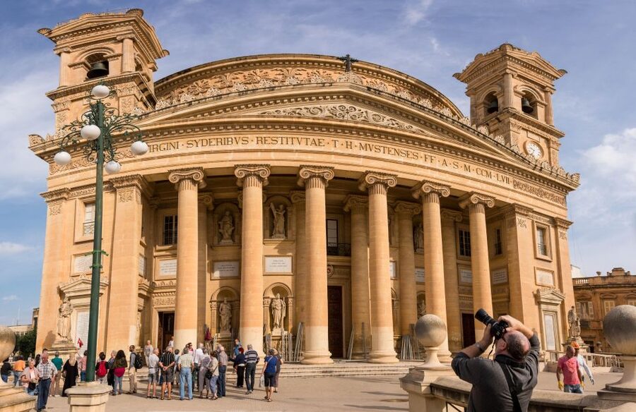 From Mosta: City Highlights Tour of Mosta with Buffet Lunch - DOME Visitors Centre Buffet Lunch: Maltese Food in a Calm Setting