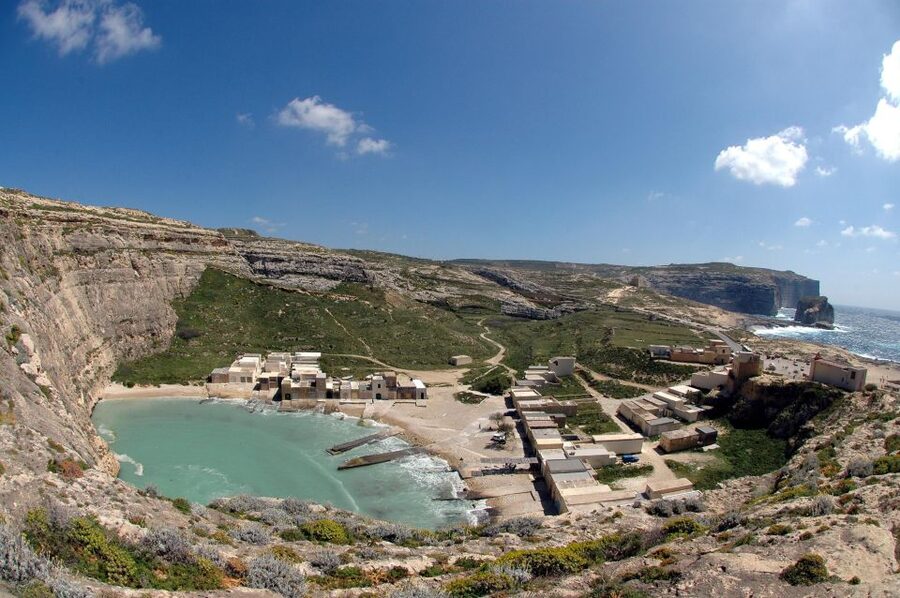 From Sliema or Bugibba: Gozo Heritage Day Pass - Comfort and weather: heat, air conditioning, and sea conditions