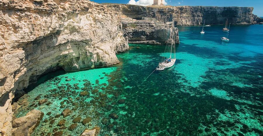 From St. Julian's: Comino and Blue Lagoon Trip by Powerboat - Comino Island at your pace, not a group tour