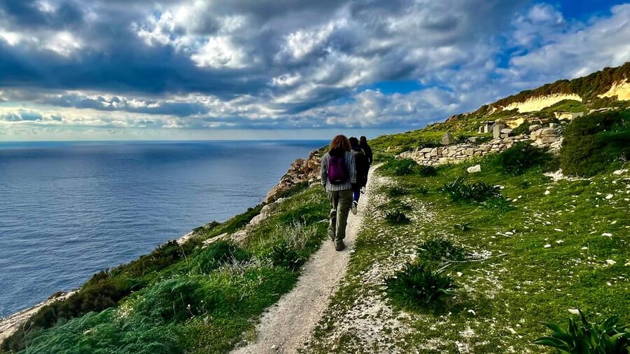 Gozo Unveiled: Guided Hiking in Gozo - The West - Ghadira ta’ Sarraflu in San Lawrenz: a freshwater start (and a calm reset)