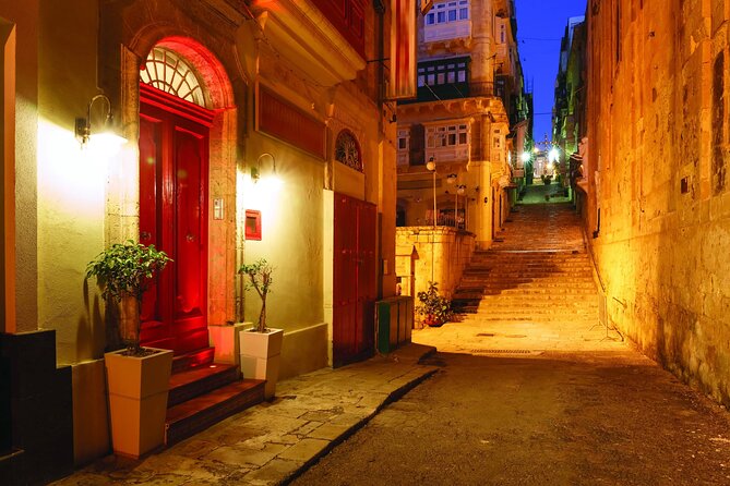 Guided Night Tour of Valletta Waterfront, Mdina and Rabat - Mdina at night: the walled city glow, plus bastion views