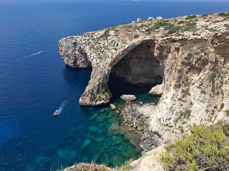 Malta: 5 hr Vintage Bus Tour - Mdina & Blue Grotto inc. food - Key highlights worth circling on your map