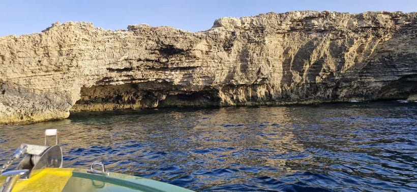 Malta: Blue Lagoon, Caves & around Comino Private Speedboat - The 3-Hour Private Speedboat Plan Around Comino