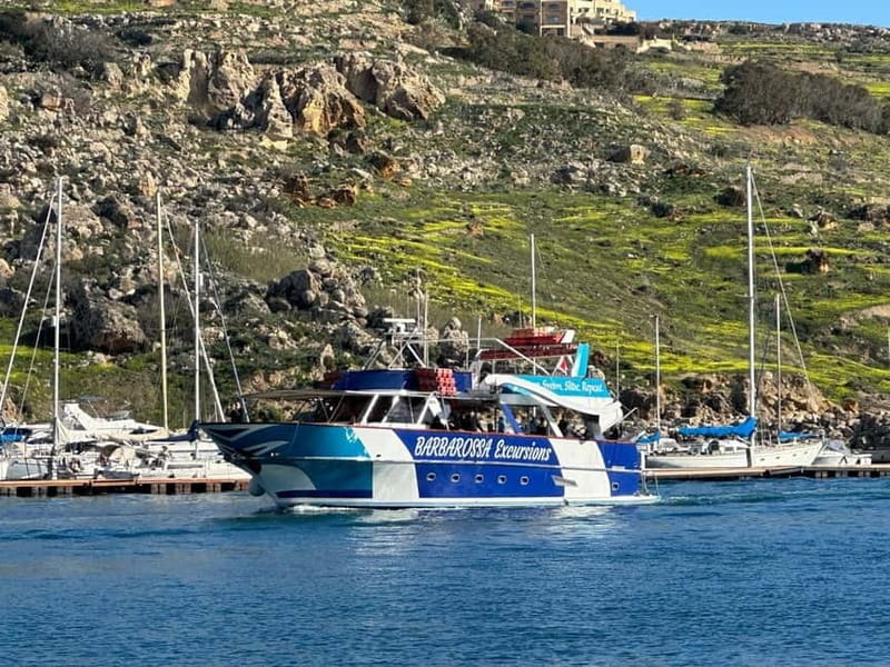 Malta: Blue Lagoon, Comino, Gozo & Crystal Lagoon Sea Caves - Before the lagoons: the scenic passes that build the anticipation