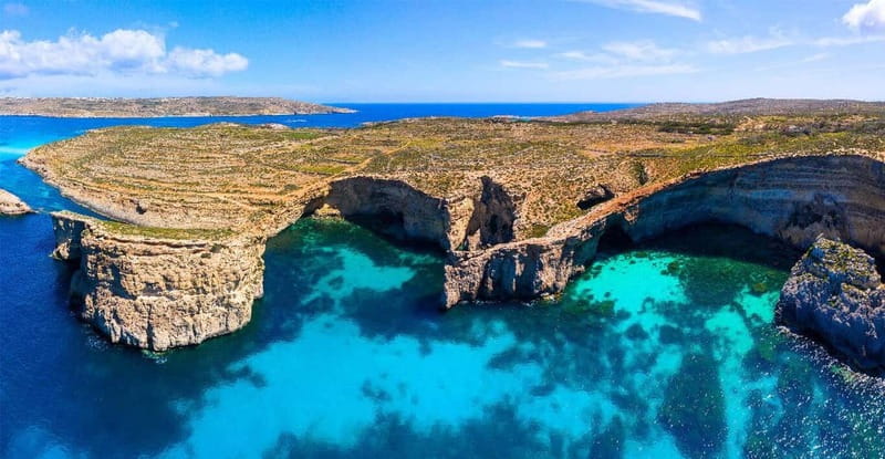 Malta: Comino+ Santa Maria Bay, Blue Lagoon + Seacaves tour - Santa Maria Bay on Comino: 1.5 hours to swim, snorkel, and recharge