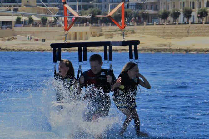 MALTA - Go & Fun Parasailing Free Photos & Videos - Complimentary photos and videos: the best souvenir for this kind of thrill