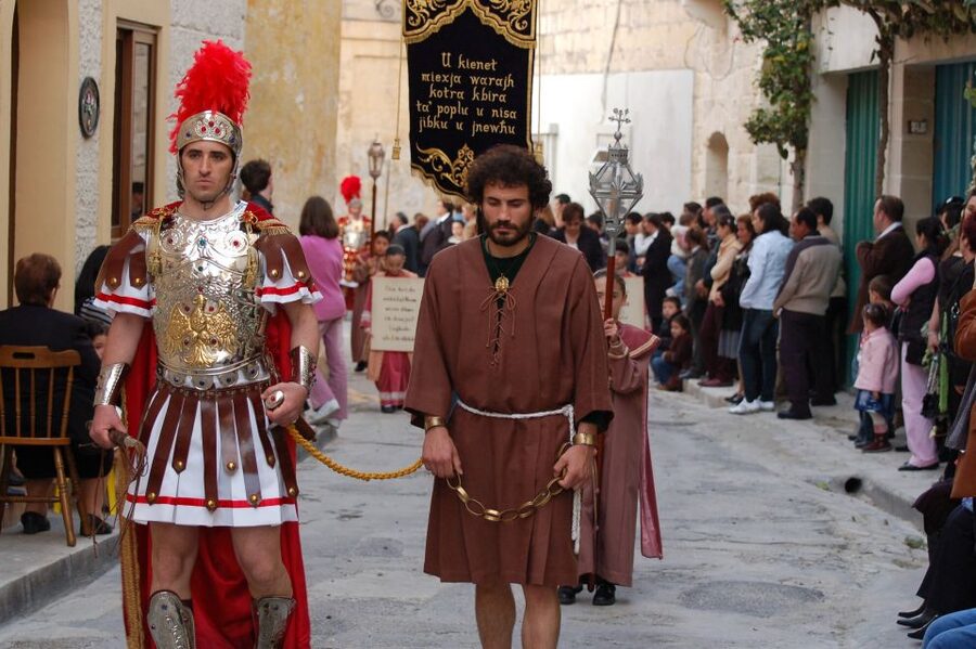 Malta: Good Friday Afternoon Procession with Transportation - Dress rules and on-the-day constraints you should know