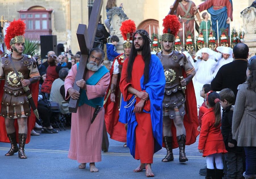 Malta: Good Friday Afternoon Procession with Transportation - From your hotel to Żebbuġ: transport that actually feels organized