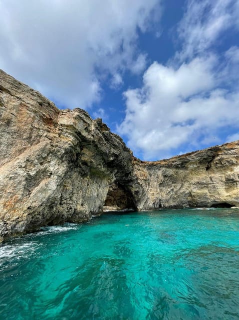 Malta: Gozo Comino and Blue Lagoon Boat Tour with Swim Stop - Boat comfort, crowds, and how to avoid the common annoyances