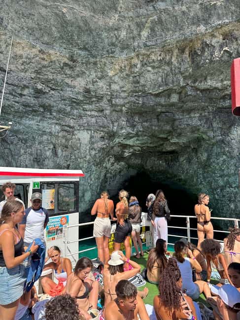 Malta: Gozo, Comino, Blue & Crystal Lagoon, & Caves Cruise - Getting on board at Sirens Quay, St Pauls Bay (and the big reason to be early)