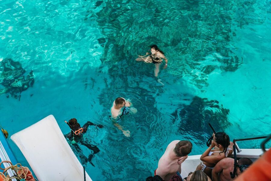 Malta: Gozo & Comino Islands, Blue Lagoon & Seacaves Tour - Getting Started at Bugibba, Then Out to Open Water