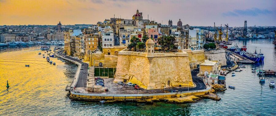 Malta, Gozo & Comino Private Sightseeing Tour with Pickup - Ta’ Qali Crafts Village and Popeye Village: playful stops that break up the day