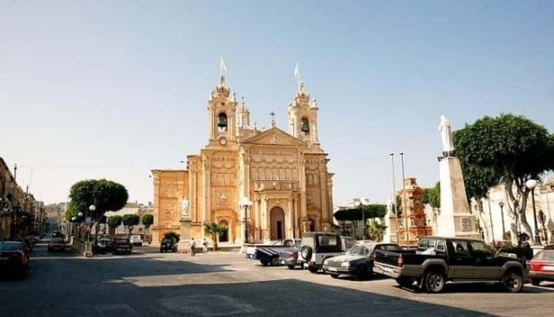 Malta: Gozo Full-Day Jeep with Lunch and Boat Transfers - Comino caves and the Blue Lagoon style cruise, if the weather behaves