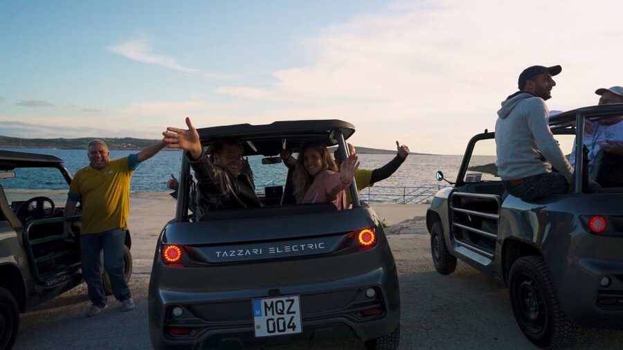 Malta: Gozo Private Chauffeured E-Jeep Tour with Ferry - Open-Air Comfort, Lunch Breaks, and Keeping the Day Enjoyable