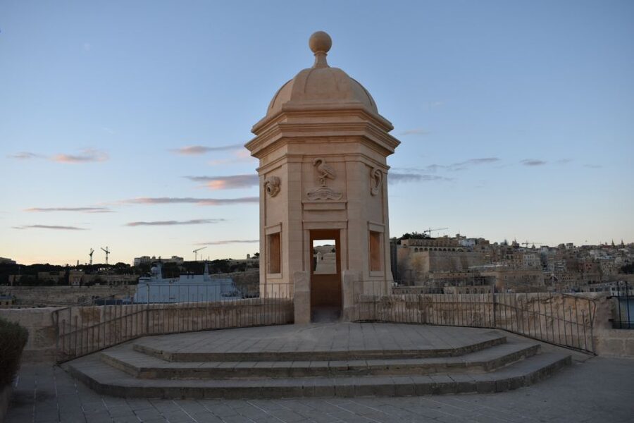 Malta Historical Tour: Valletta & The Three Cities - Fort St. Angelo and the Inquisitor’s Palace stops