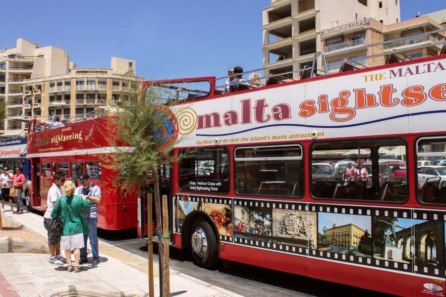 Malta: Hop-On Hop-Off Bus Tours - Sliema Ferries departures, Route choice, and timing that changes your day
