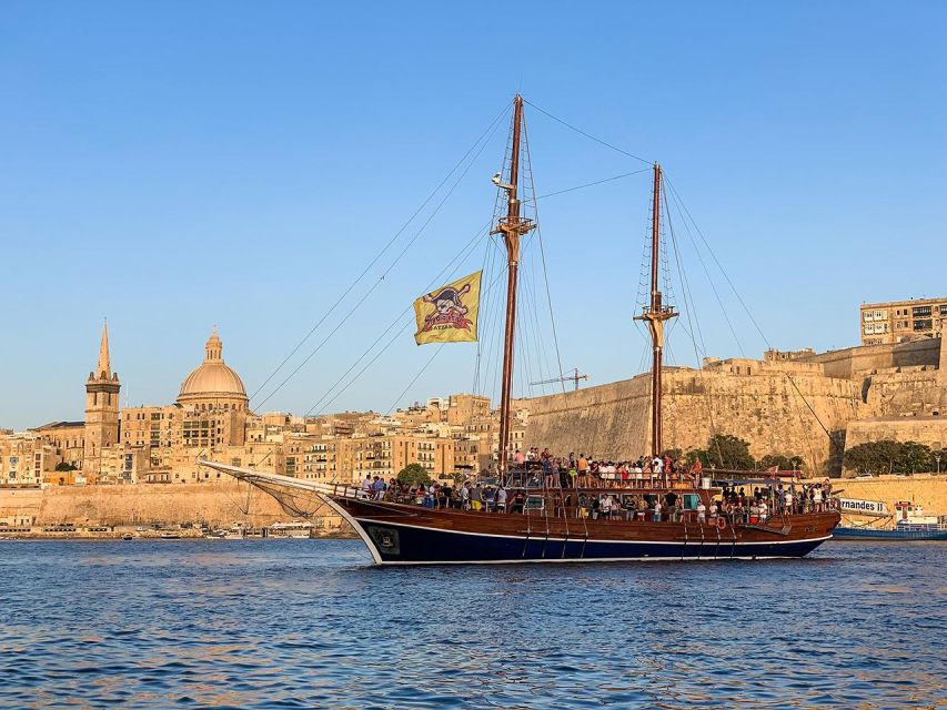 Malta: Lazy Pirate Boat Party with Drinks & Food - Space and safety: keep your group together on crowded decks