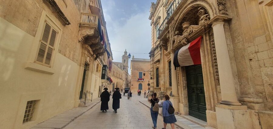 Malta: Mdina and Rabat Tour with Local Guide - Mdina and Rabat: why this walk feels different