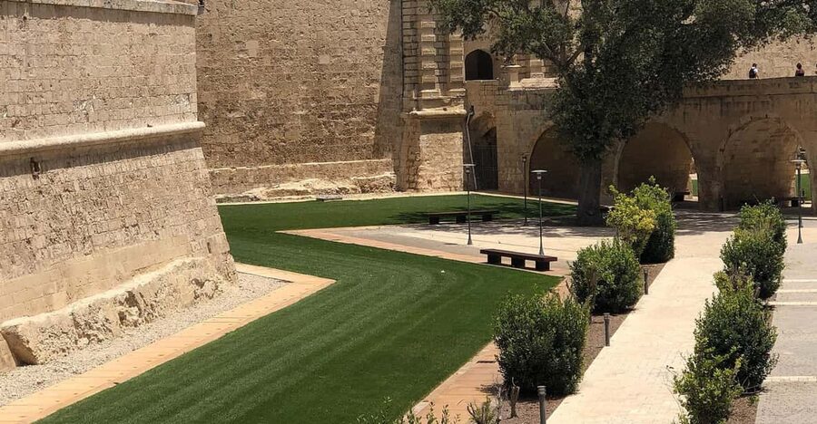 Malta: Mdina and Rabat Walking Tour with Catacombs - Mdina and Rabat: how two towns tell one Maltese story