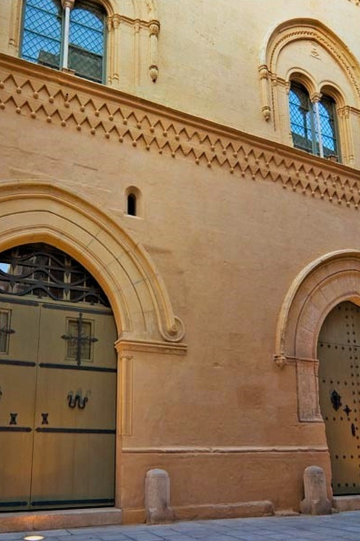 Malta: Mdina and Rabat Walking Tour with Catacombs - Meeting outside Mdina Gate, then getting oriented fast