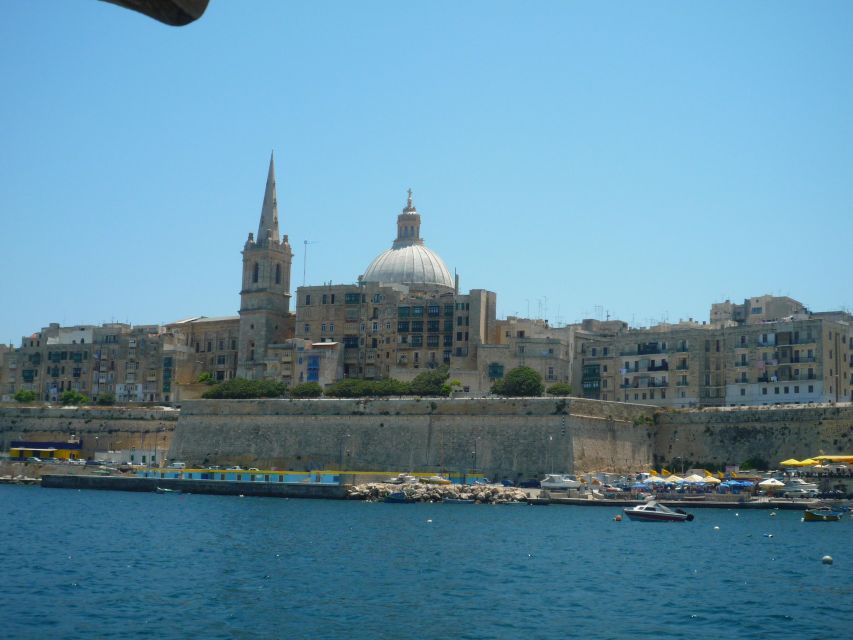 Malta: Panoramic Cruise around Malta's Harbours and Creeks - Dock views and shipyards, a useful reality check