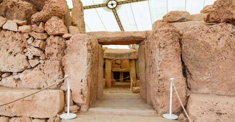 Malta: Private Half-Day Archeological Sites Tour - Tarxien Temple: Spiral Carvings, Stone Idols, and Oracular Rooms