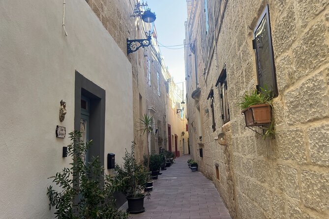 Mdina and Rabat Walking Tour inc. Catacombs and St. Paul's Grotto - Rabat streets: churches and convents without the guesswork