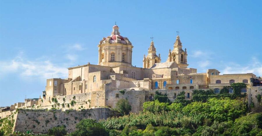 Mdina: Private Historical City Walking Tour with Rabat Town - Rabat next door: churches, monuments, and the shift from fortified to lived-in