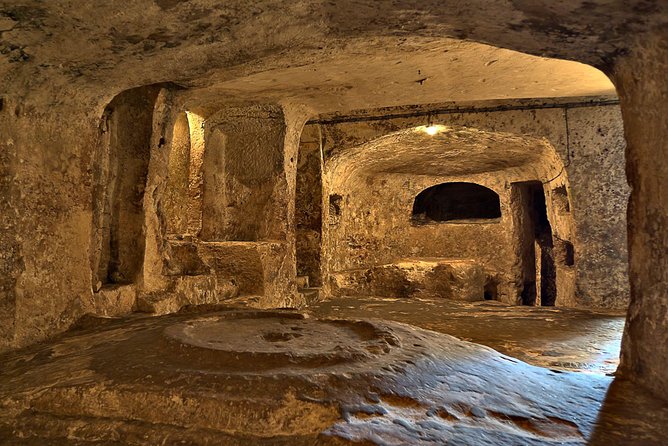 Mdina, Rabat, Dingli cliffs, San Anton gardens, Ta' Qali & Mosta guided tour - Stop 2: St. Cataldus Catacombs in Rabat
