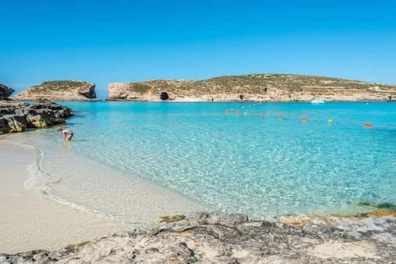 Mellieha: 1:00pm Speedboat round Comino Caves 2h Blue Lagoon - Blue Lagoon: your 2 hours of swimming, snorkeling, and sun