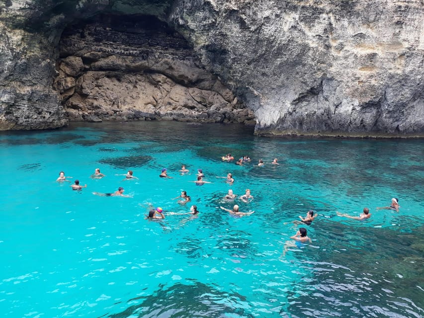 Mellieha: Two Bay Evening Cruise Including The Blue Lagoon - Swimming and snorkeling without turning it into a stress test